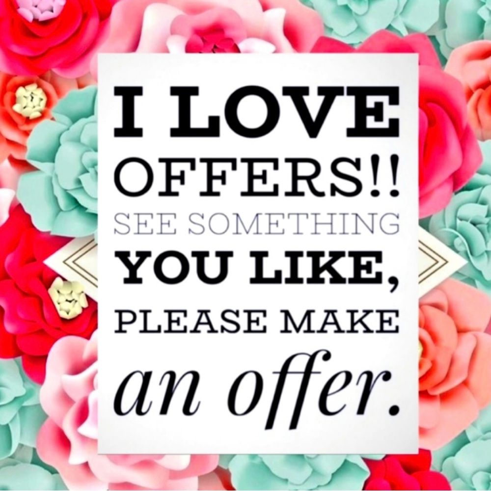 All offers considered! Make me an offer today!😍